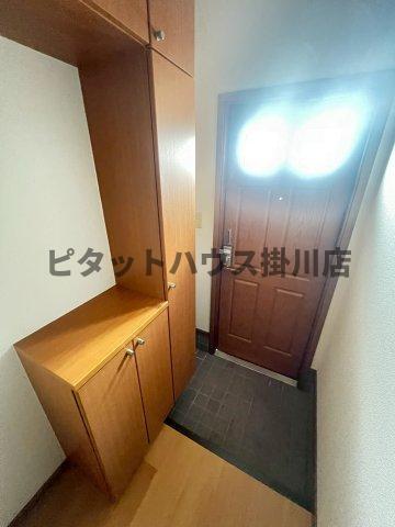 掛川市三俣アパート 玄関