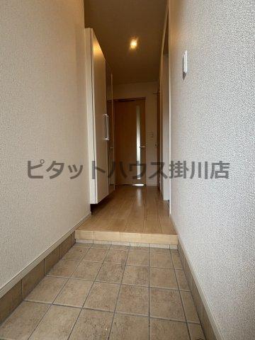 掛川市長谷アパート 玄関