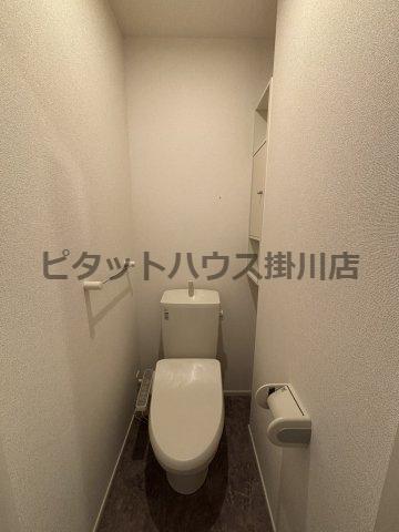 掛川市長谷アパート トイレ