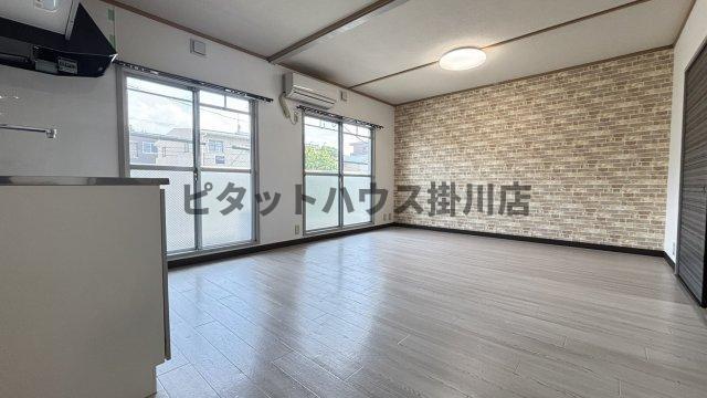 掛川市南マンション リビング