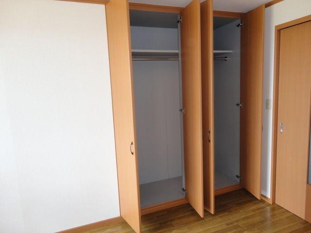 島田市東町アパート 収納