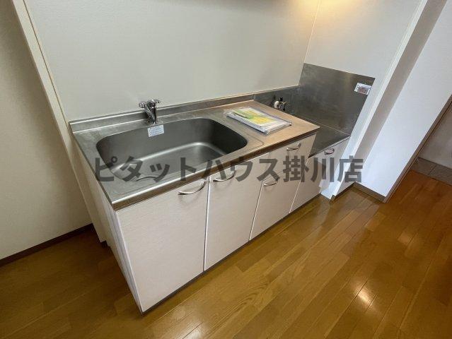 袋井市下山梨マンション キッチン