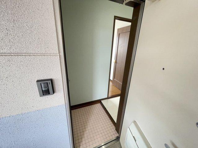 焼津市小土アパート 玄関