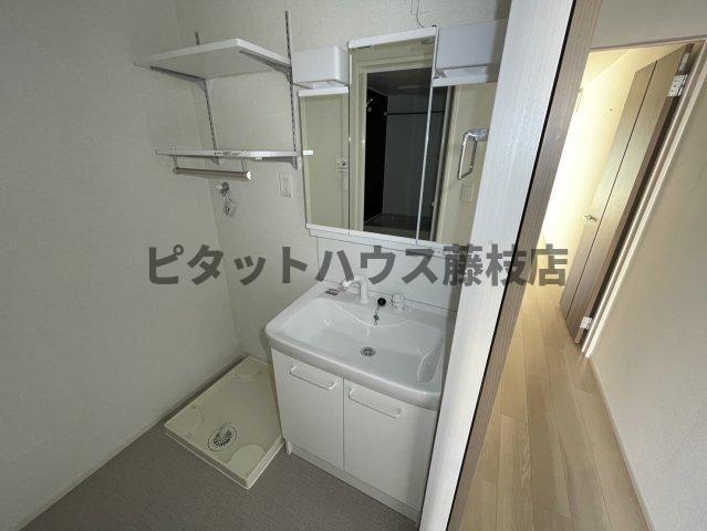 焼津市三ケ名アパート 洗面