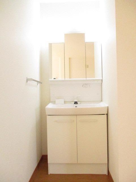 榛原郡吉田町住吉アパート 洗面