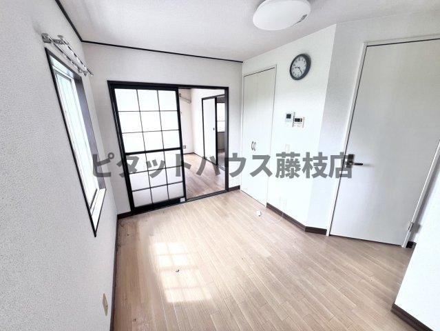 藤枝市与左衛門アパート 室内