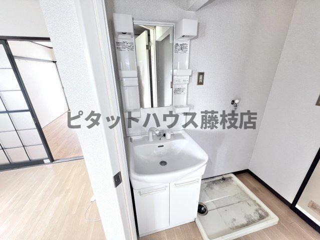 藤枝市与左衛門アパート 洗面