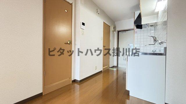 掛川市長谷マンション キッチン