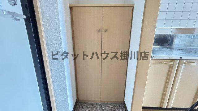 掛川市長谷マンション 収納