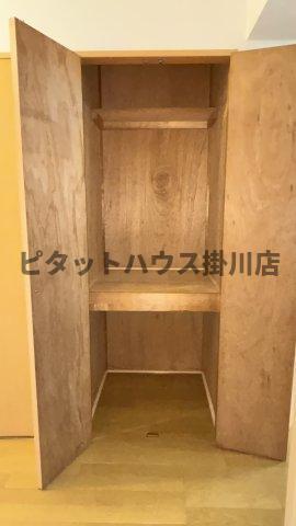 袋井市愛野東マンション 収納