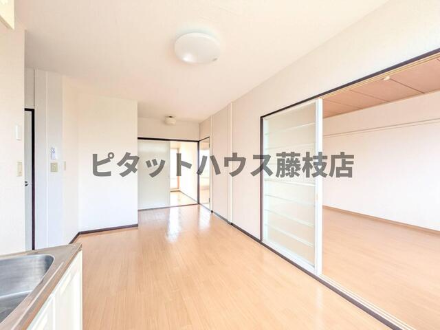 藤枝市青葉町アパート リビング