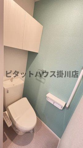 掛川市杉谷南アパート トイレ