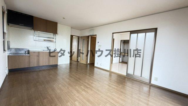 掛川市下垂木アパート 玄関