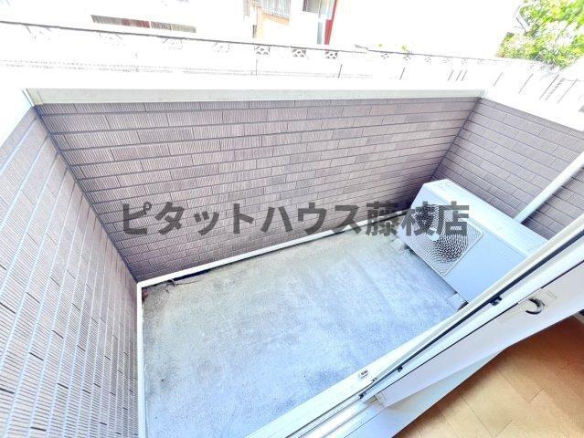焼津市下小田アパート バルコニー