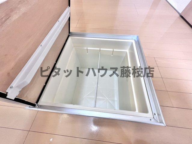 焼津市大覚寺アパート 収納
