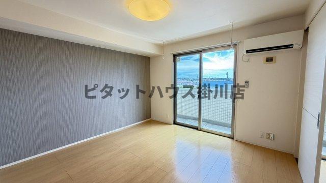 菊川市下平川アパート リビング