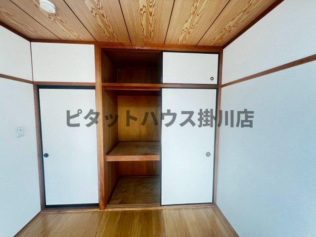袋井市浅名アパート 収納