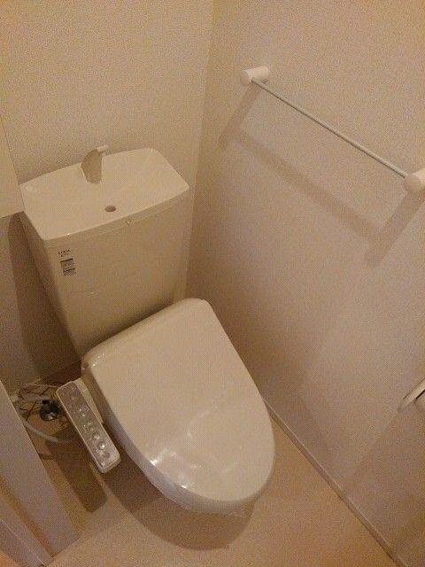袋井市新池アパート トイレ
