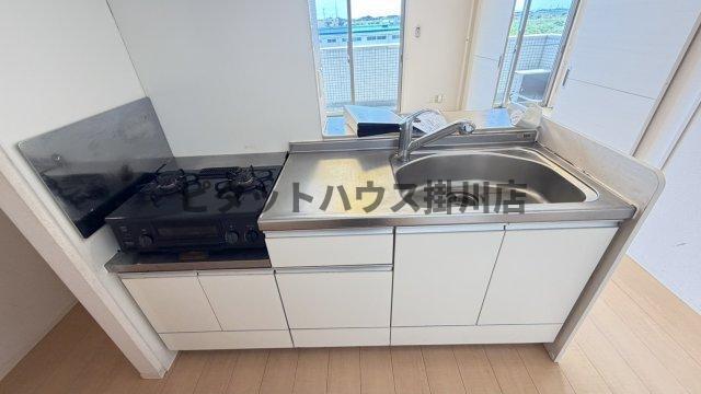 菊川市下平川アパート キッチン