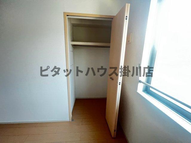 掛川市大坂アパート 収納