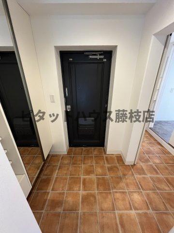 藤枝市駅前マンション 玄関