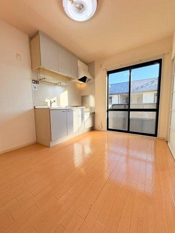 藤枝市前島アパート リビング