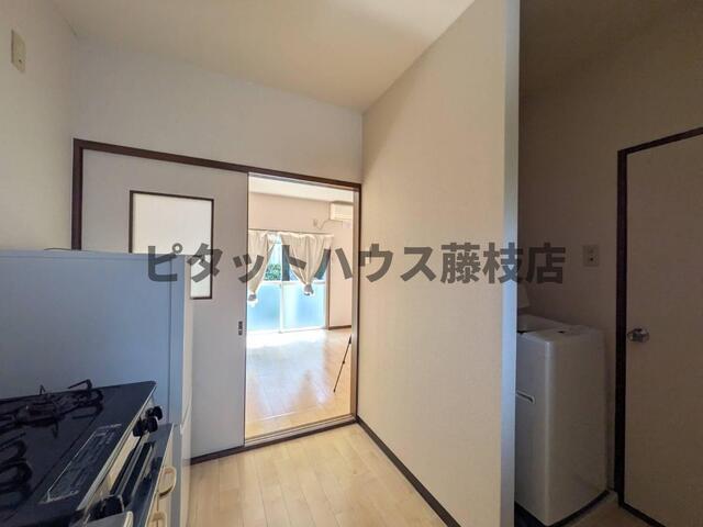 藤枝市南駿河台アパート 玄関