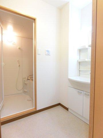 袋井市愛野南マンション 洗面