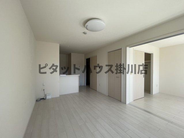 磐田市森下アパート リビング
