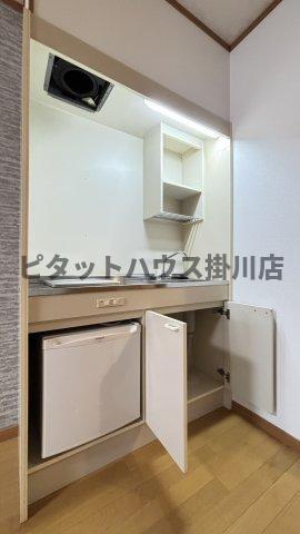 袋井市川井アパート 収納