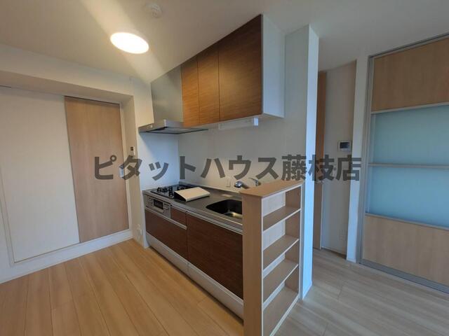 藤枝市小石川町アパート キッチン