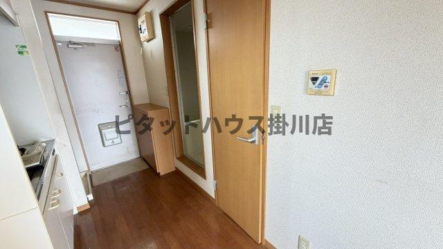 掛川市高御所アパート 室内