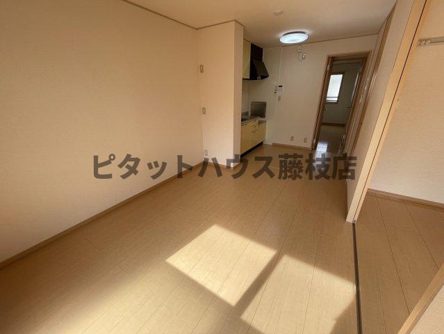 焼津市石津アパート リビング
