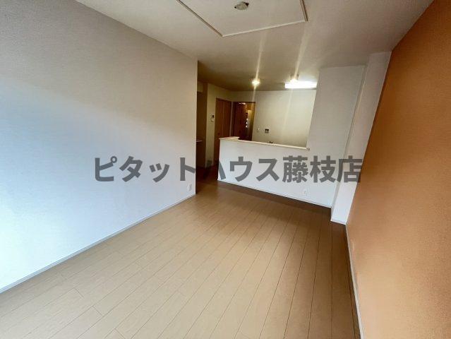 島田市金谷天王町アパート 収納