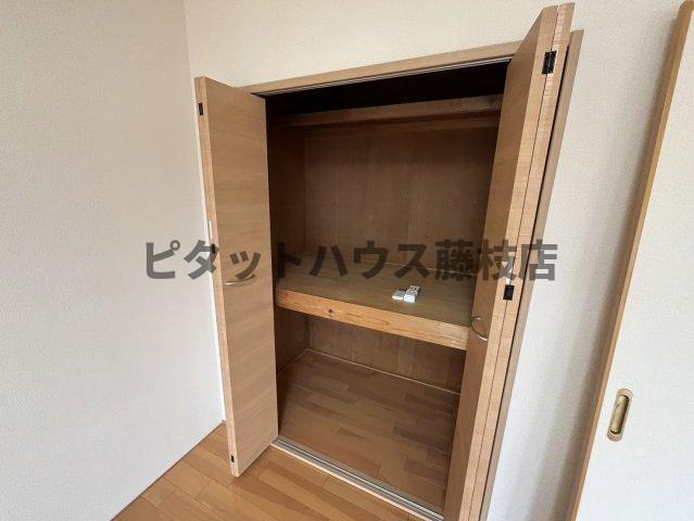 藤枝市音羽町アパート 収納
