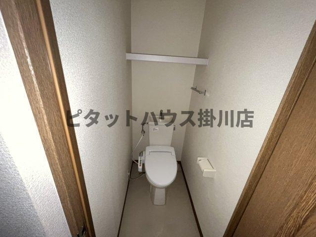 袋井市川井マンション トイレ