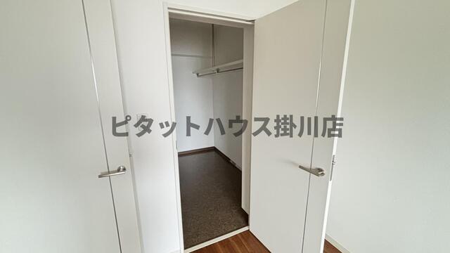 袋井市豊沢マンション 収納