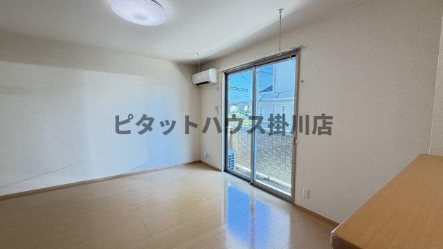 袋井市堀越アパート リビング