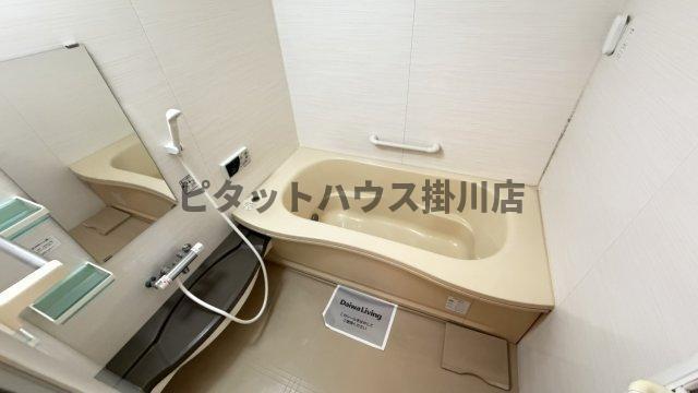袋井市堀越アパート バス／シャワー