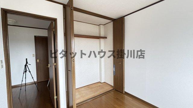 袋井市高尾アパート 室内