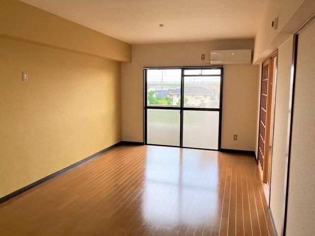 袋井市堀越マンション リビング