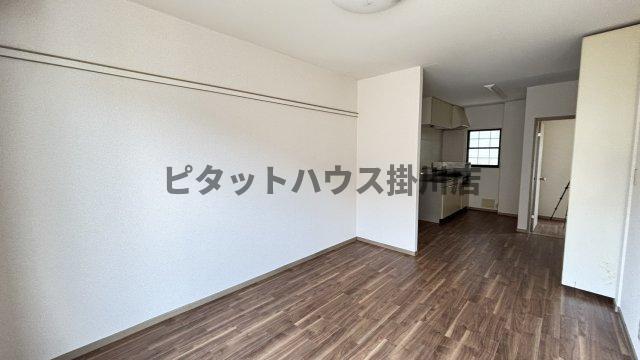 袋井市葵町アパート リビング