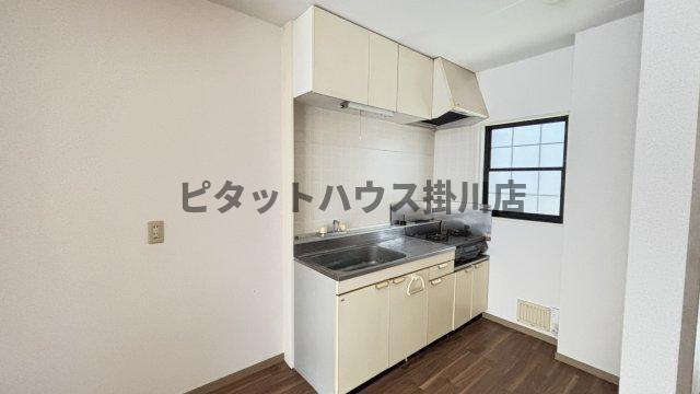 袋井市葵町アパート キッチン