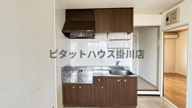 袋井市久能アパート キッチン
