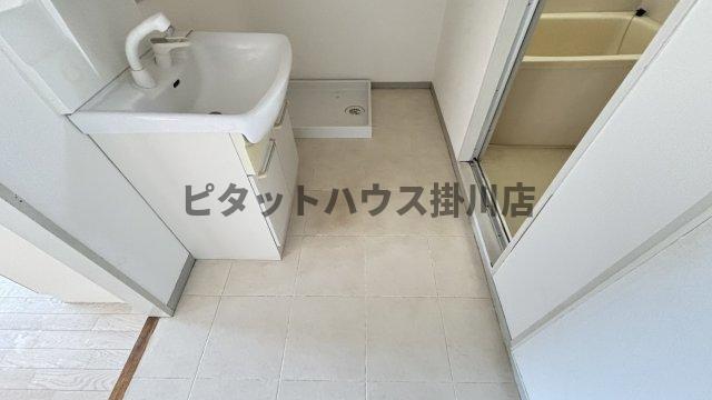 袋井市久能アパート 室内