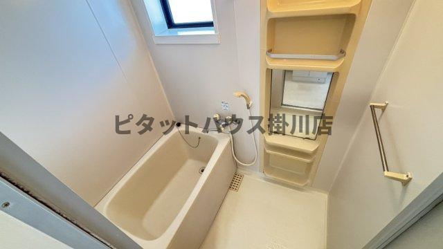 袋井市久能アパート バス／シャワー