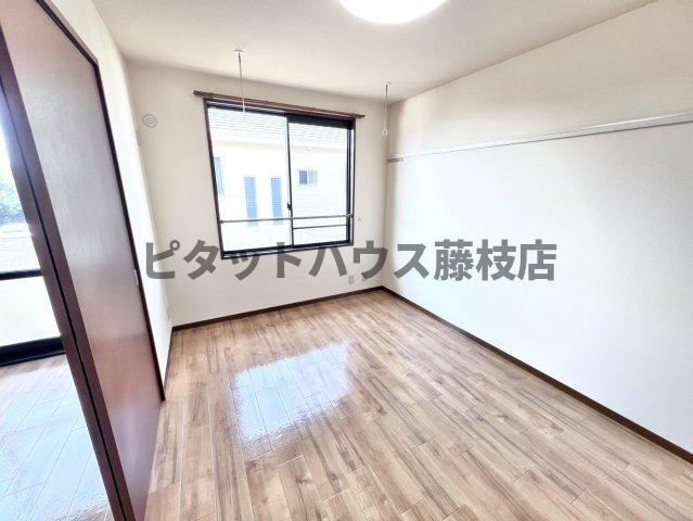 焼津市三ケ名アパート リビング