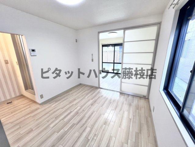 焼津市焼津アパート リビング