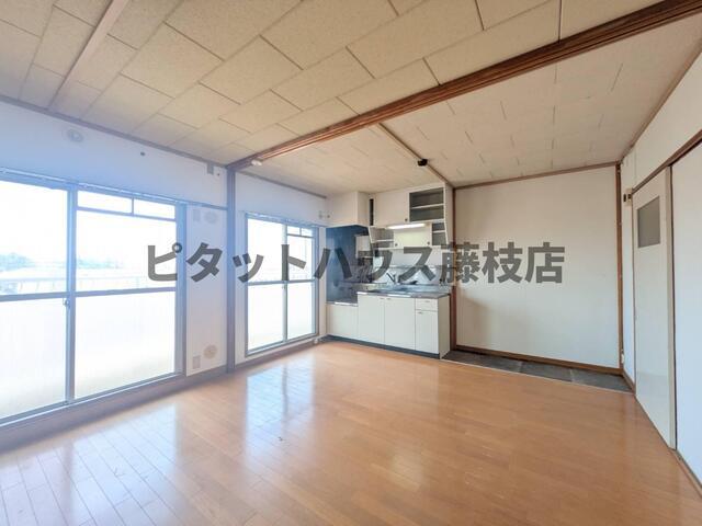焼津市中根マンション リビング