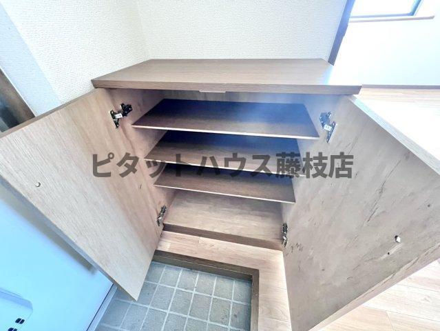 焼津市小柳津マンション 収納